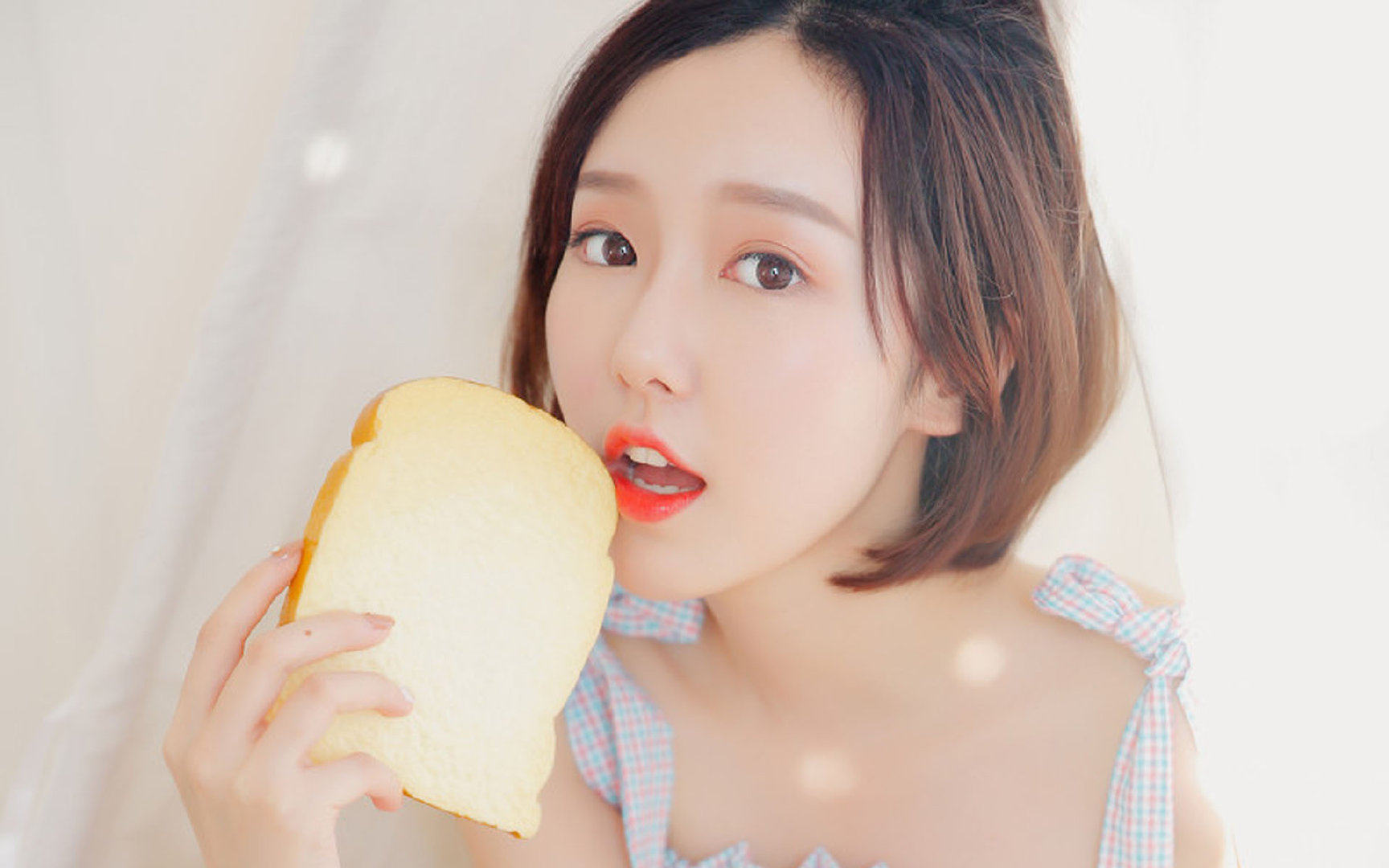 九游sports-球队在全球篮球比赛中获得压倒性胜利，篮球队在赛场上