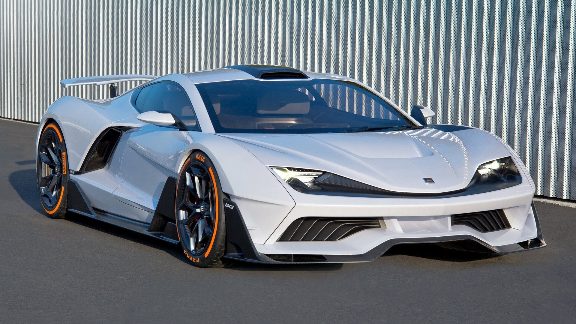 九游游戏中心官网-亚洲杯国足逆袭 球员拼搏精神赢得尊重，亚洲杯国足小组第一